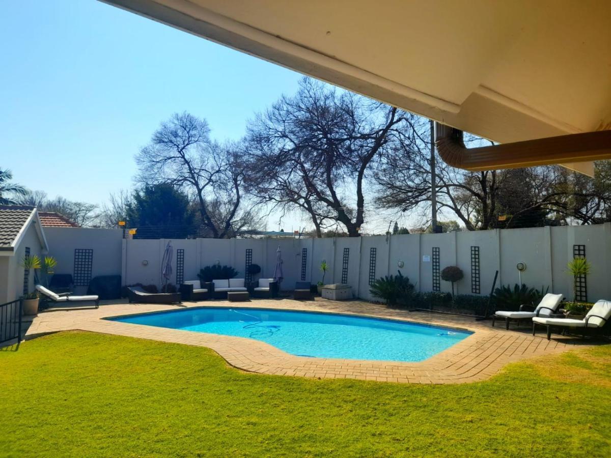 47 On Preston Guesthouse Johannesburg Exterior foto